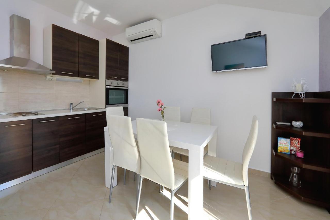 Bane Dvori Apartment Bibinje Exterior photo